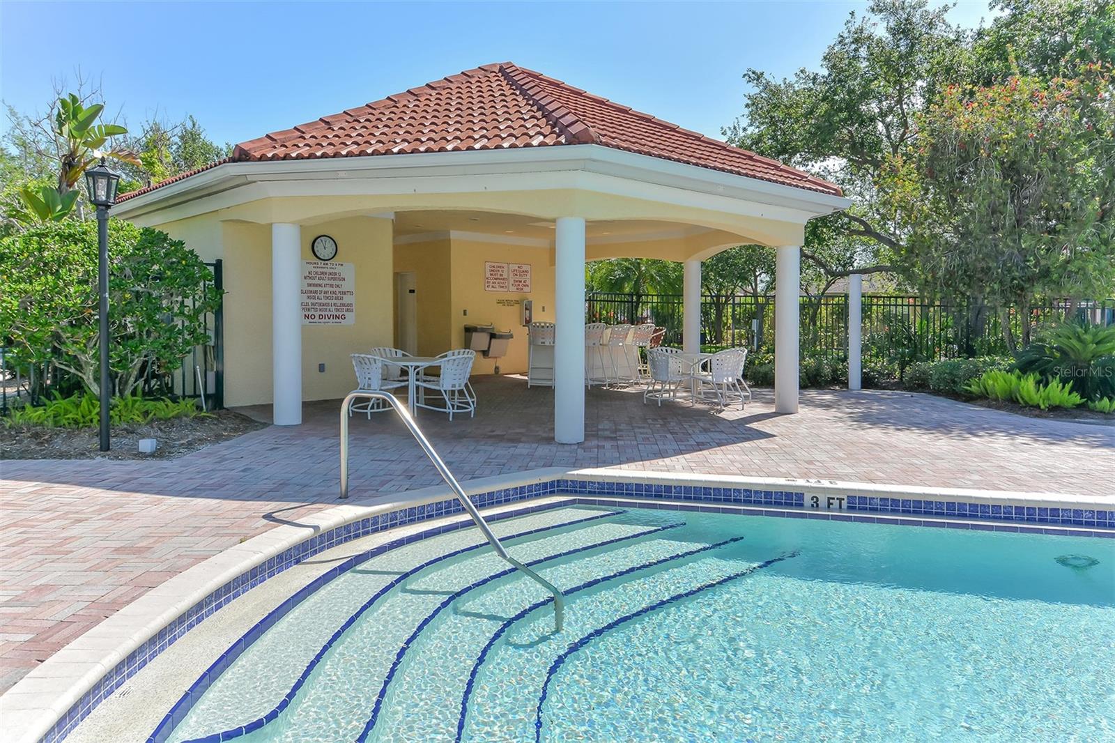 CARLYLE AT VILLAGES OF PALM-AIRE - Residential