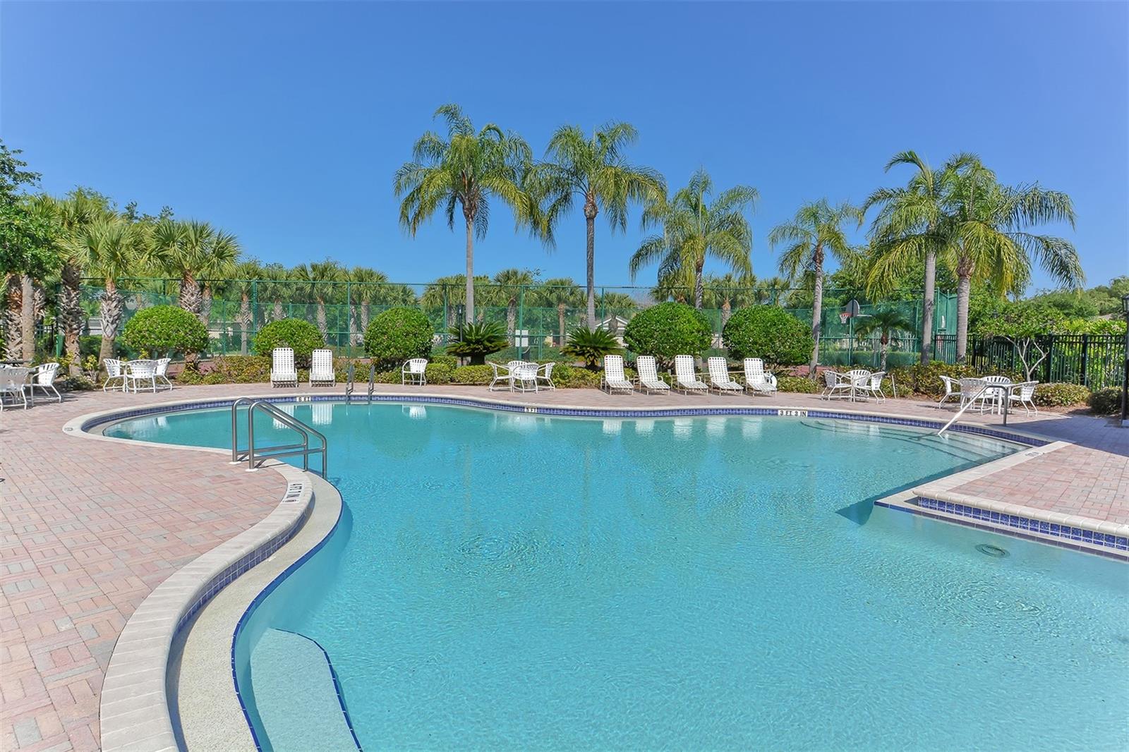 CARLYLE AT VILLAGES OF PALM-AIRE - Residential