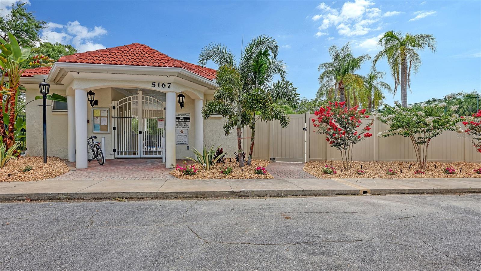 CARLYLE AT VILLAGES OF PALM-AIRE - Residential