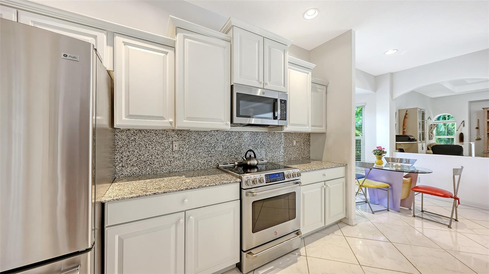 CARLYLE AT VILLAGES OF PALM-AIRE - Residential