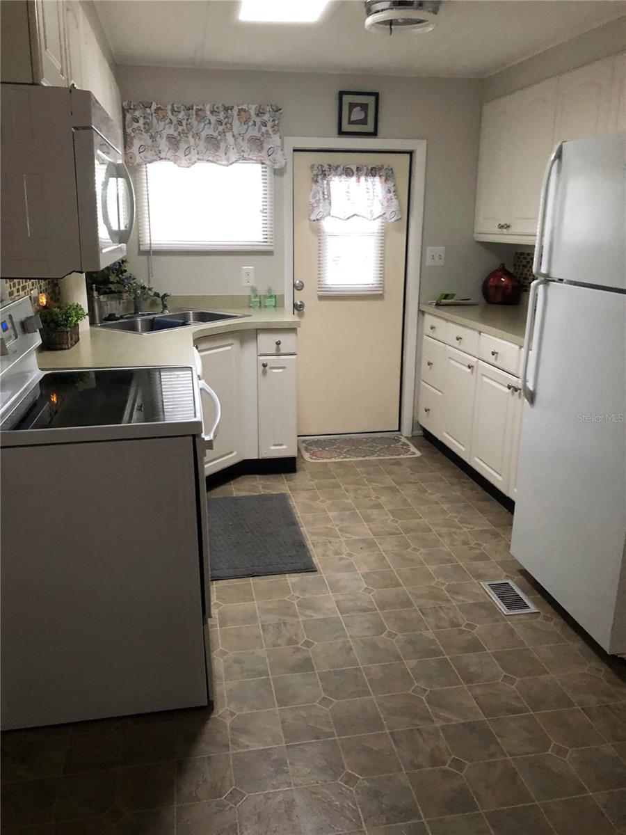 HIGH POINT MH SUB - Residential