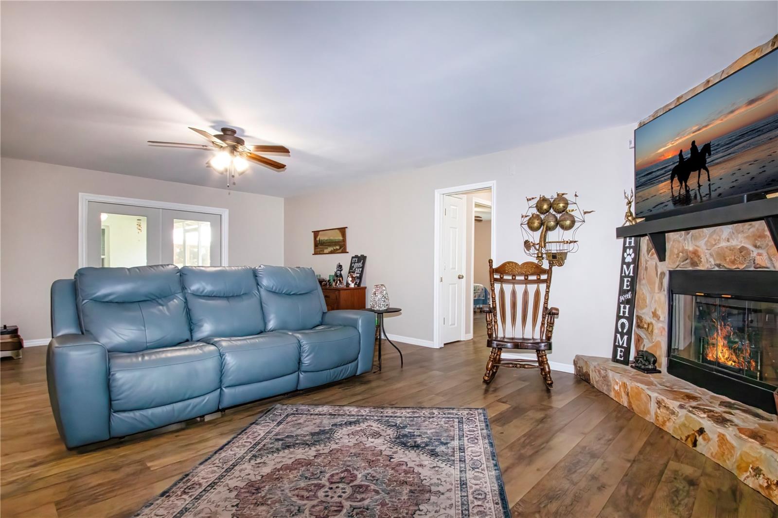 SUNDANCE UNIT 3 - Residential