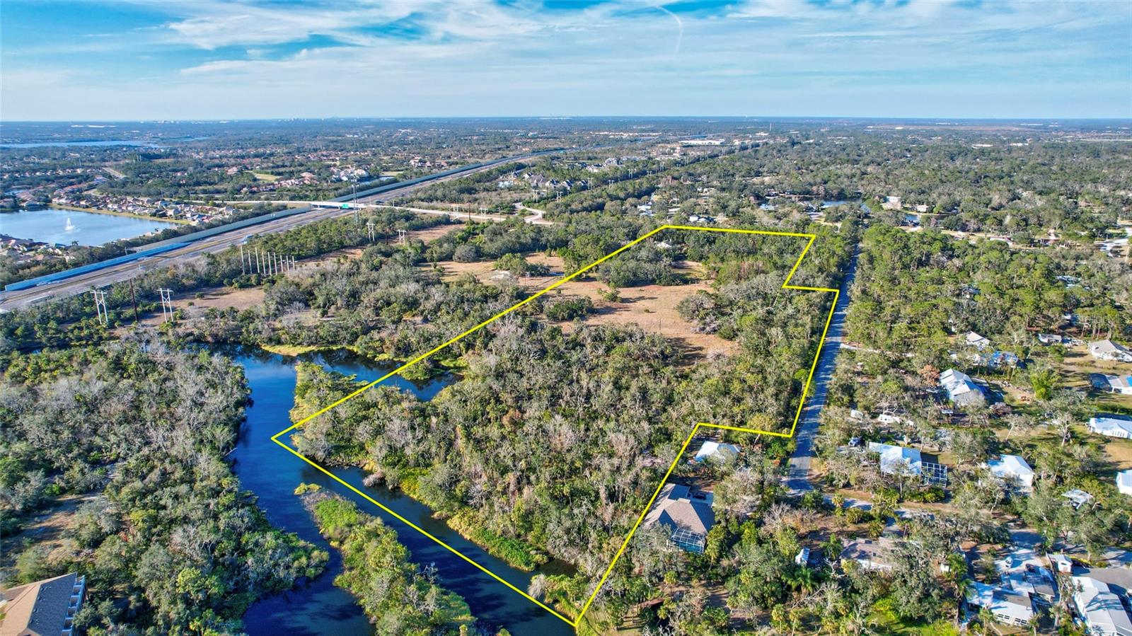 ACREAGE - Land
