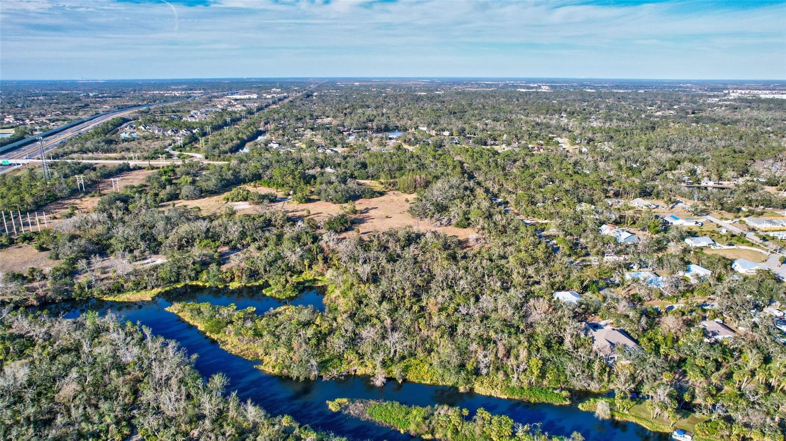 ACREAGE - Land