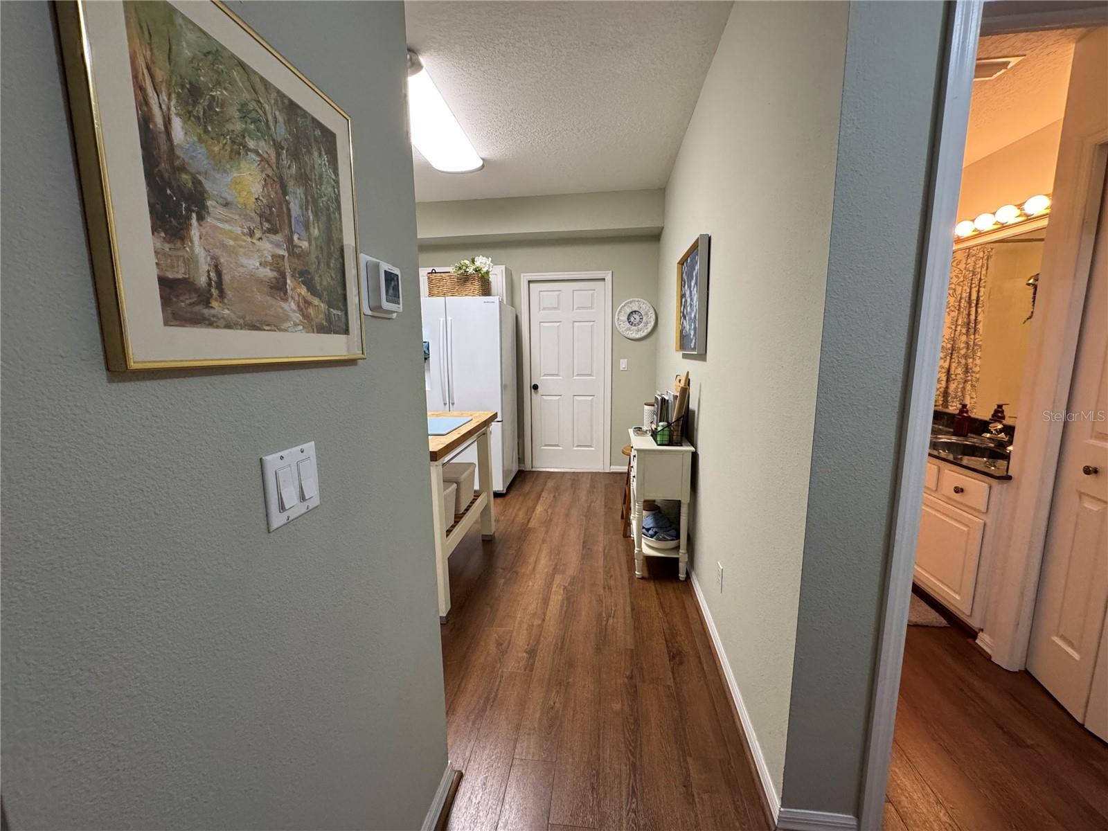 GALLERY/RIDGEWOOD LAKES - Residential