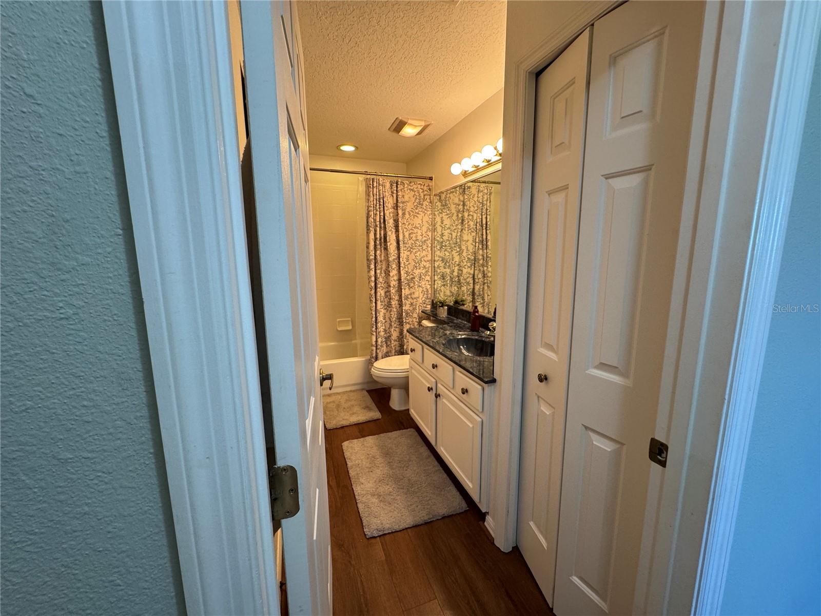 GALLERY/RIDGEWOOD LAKES - Residential