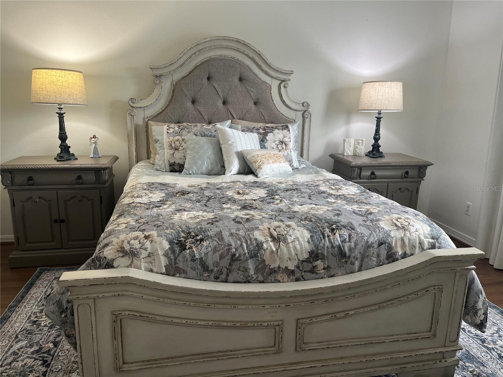 GALLERY/RIDGEWOOD LAKES - Residential