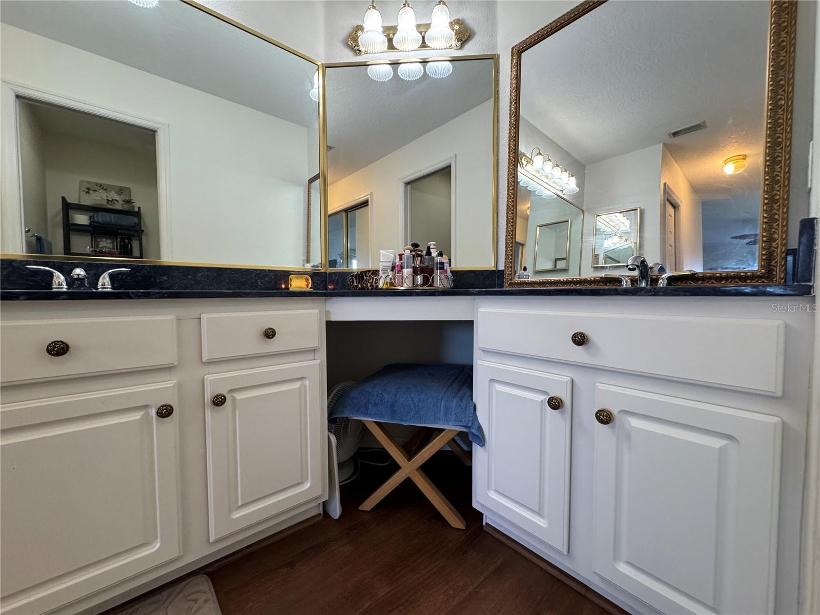 GALLERY/RIDGEWOOD LAKES - Residential