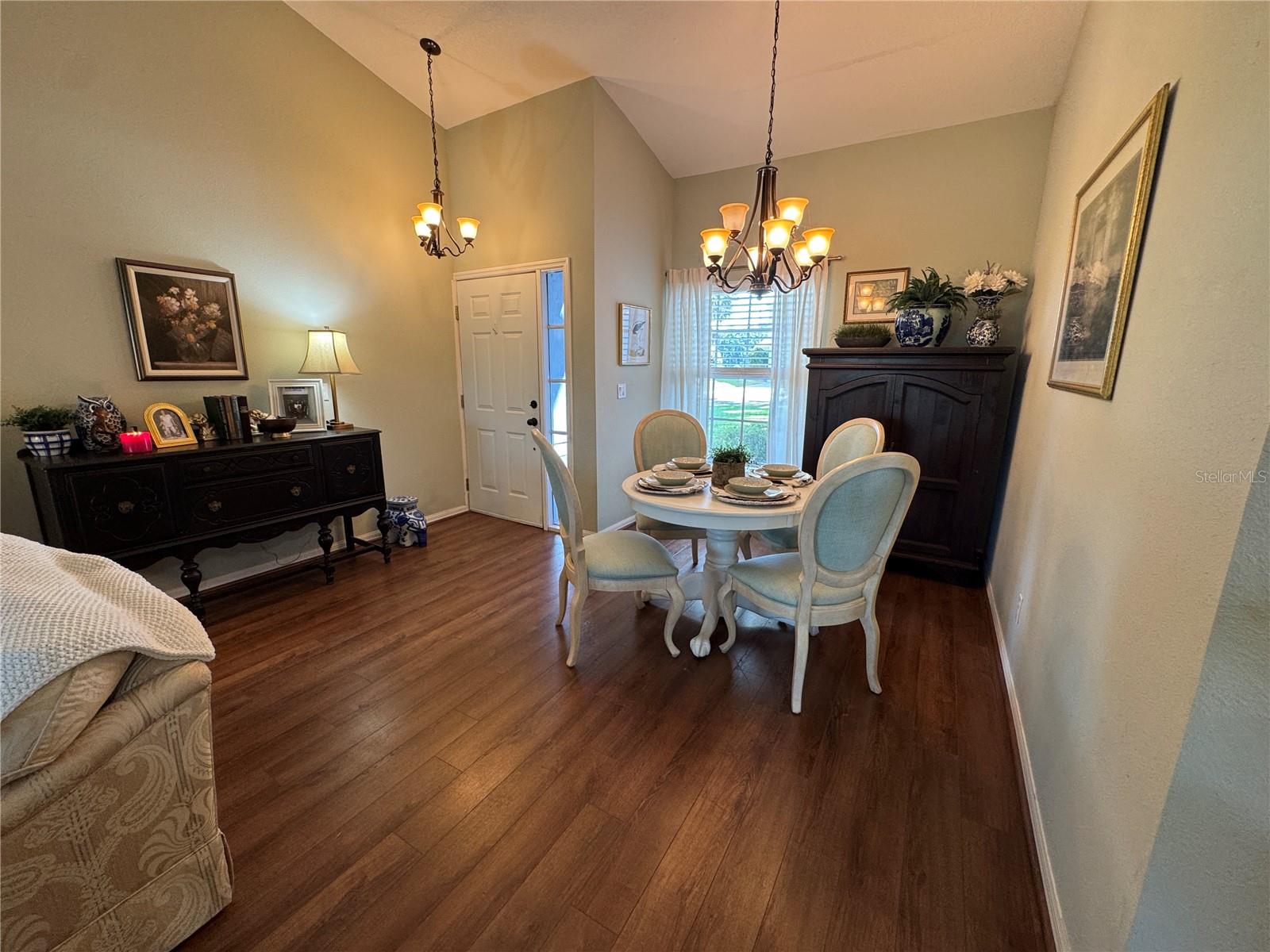 GALLERY/RIDGEWOOD LAKES - Residential