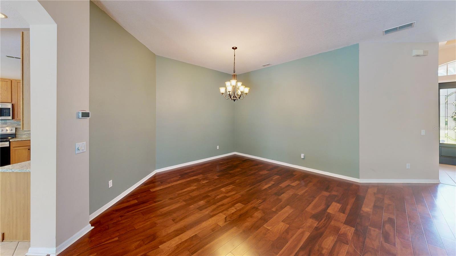 WINTERMERE POINTE - Residential