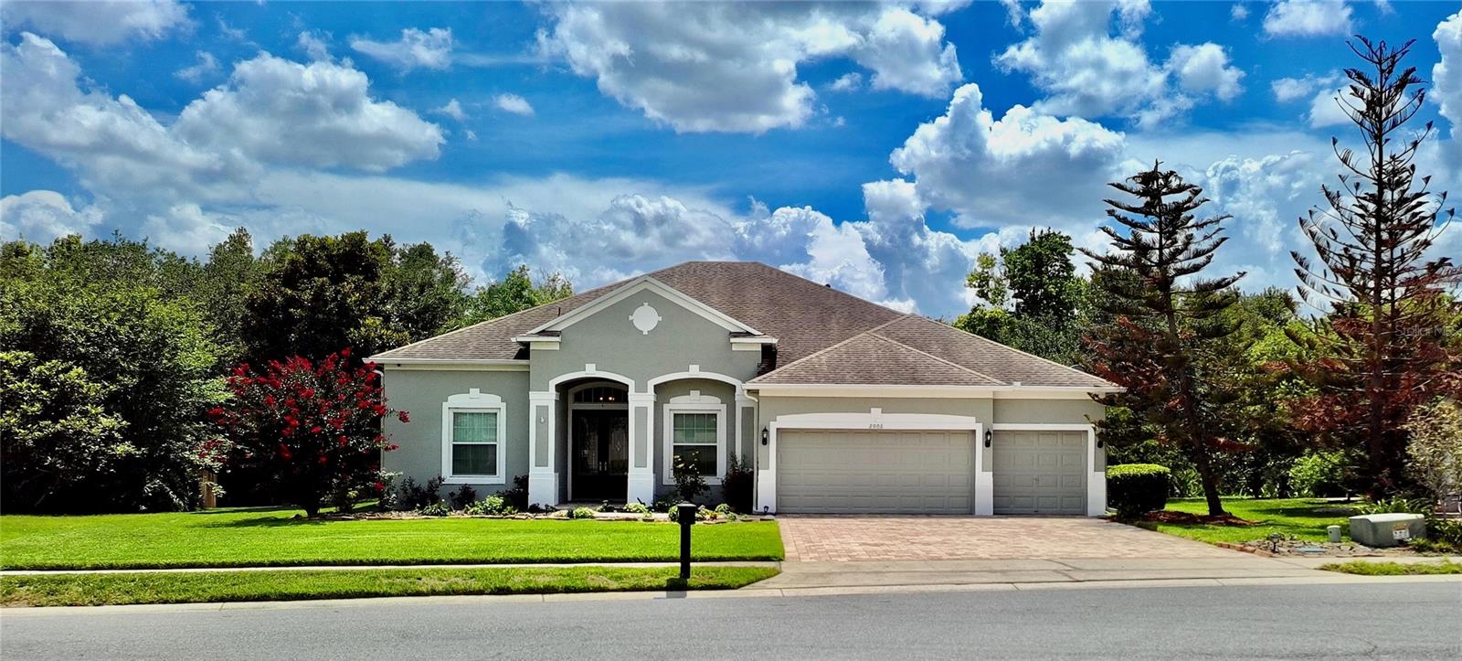 WINTERMERE POINTE - Residential