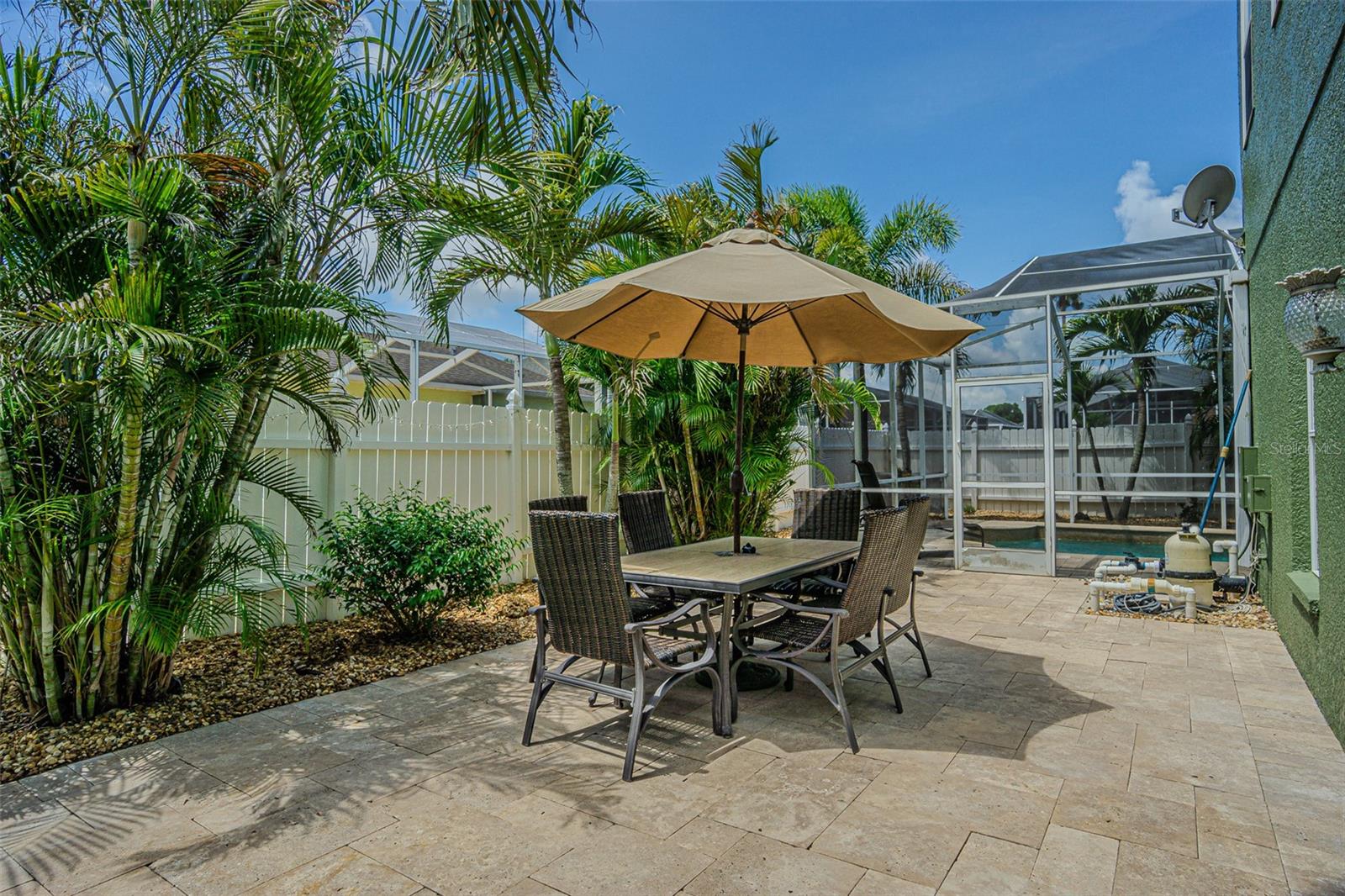 KEY VISTA PH 02 - Residential