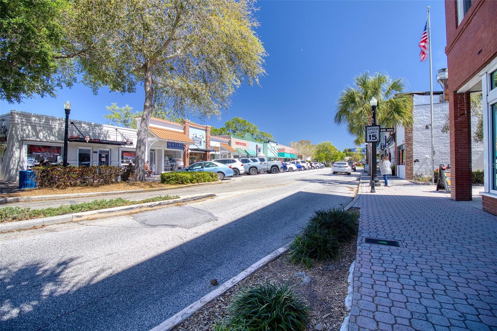 DUNEDIN SHORES SUB - Residential