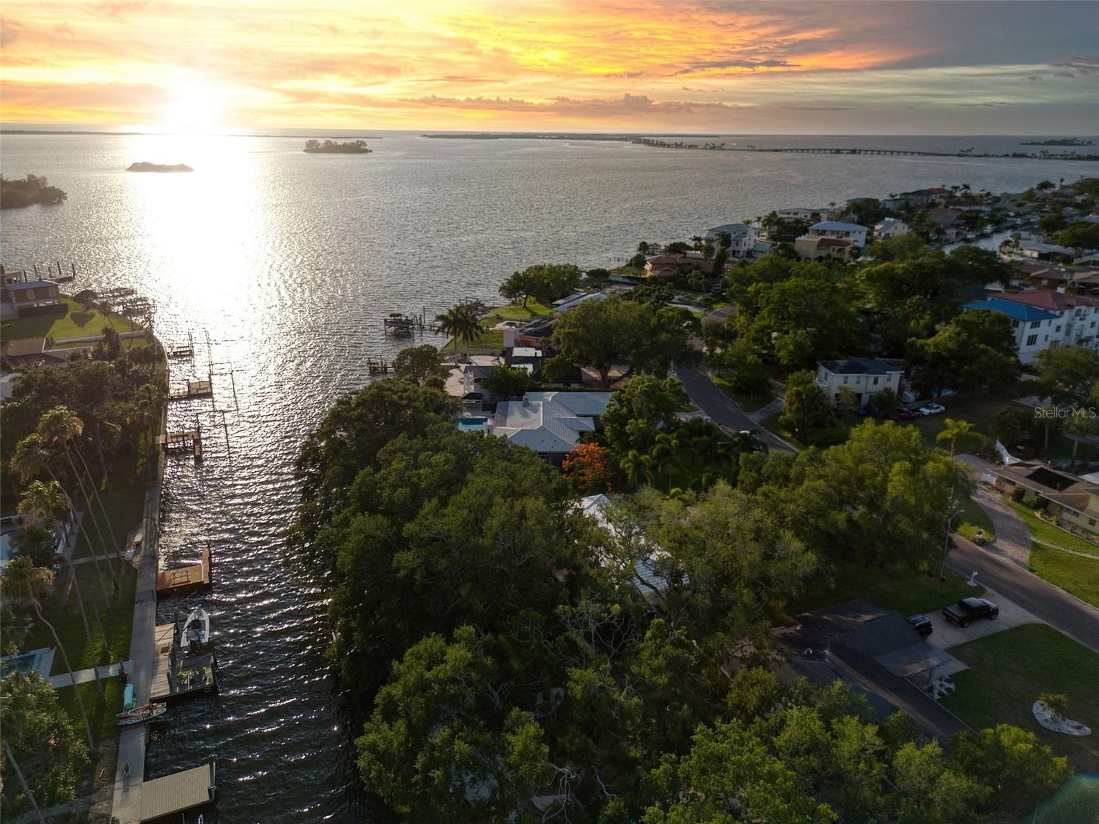 DUNEDIN SHORES SUB - Residential