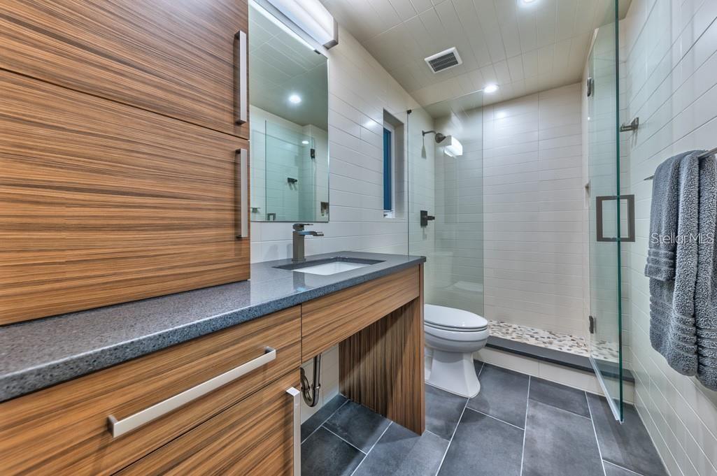 DUNEDIN SHORES SUB - Residential