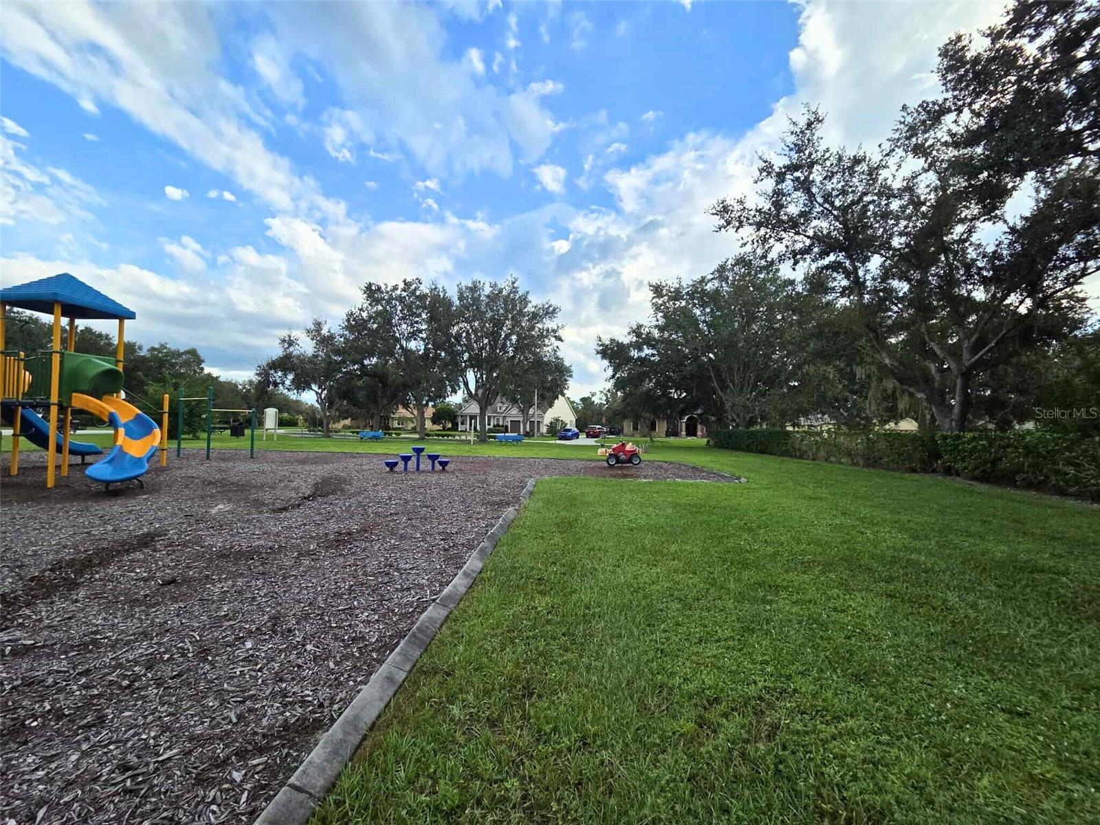 COUNTRY CREEK SUB PH III - Residential
