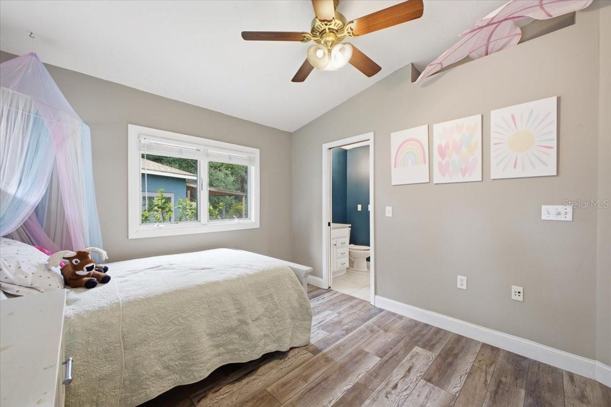 MILL CREEK PH I - Residential