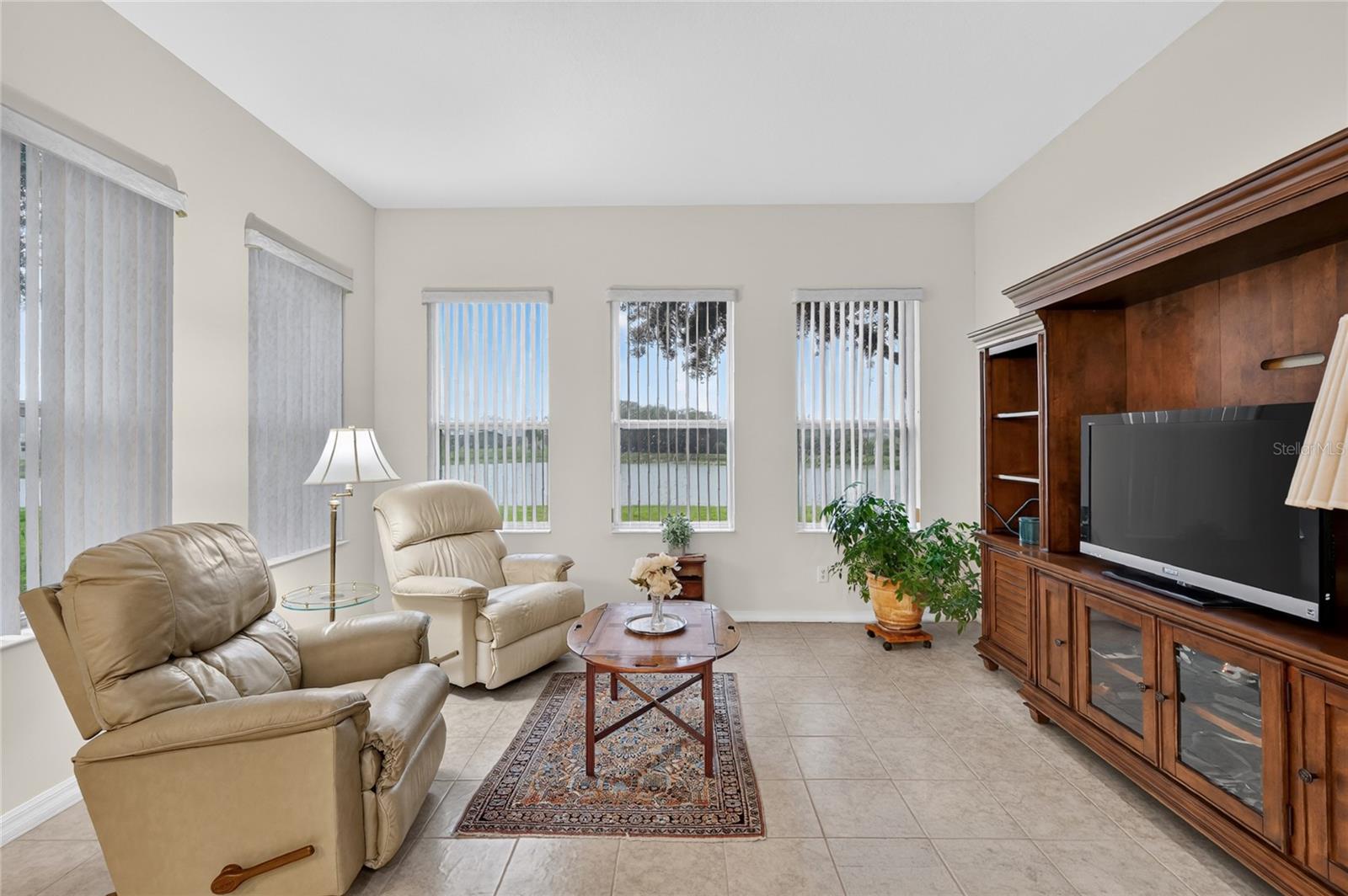 LEESBURG LEGACY LEESBURG UNIT 05 - Residential