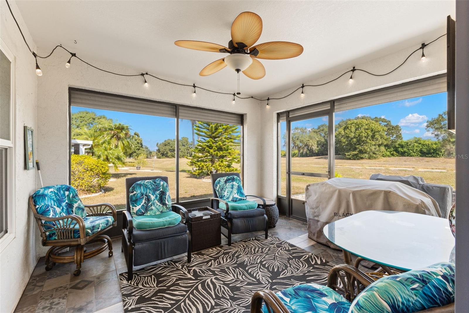 SUN CITY CENTER UNIT 150 PH - Residential