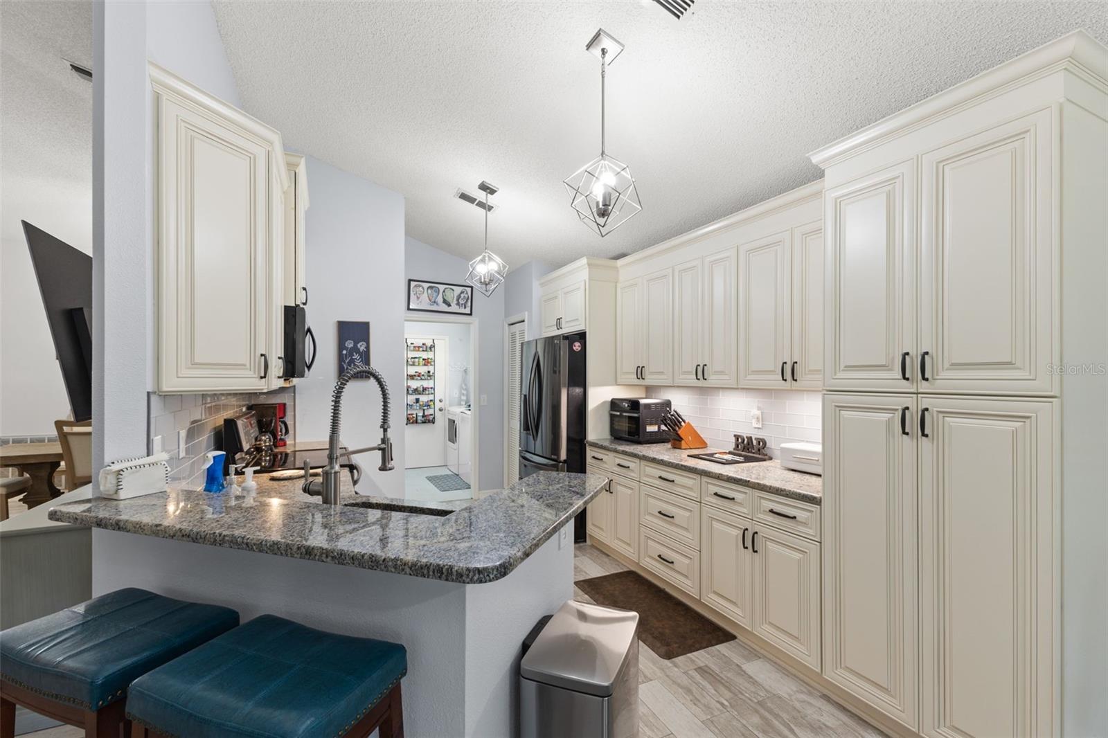 SUN CITY CENTER UNIT 150 PH - Residential