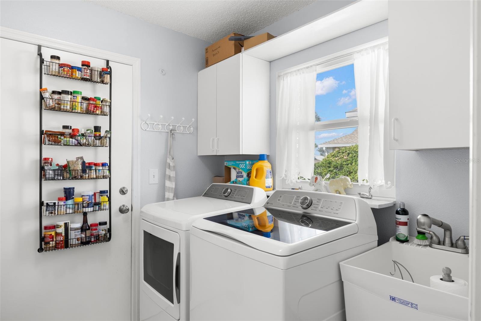 SUN CITY CENTER UNIT 150 PH - Residential