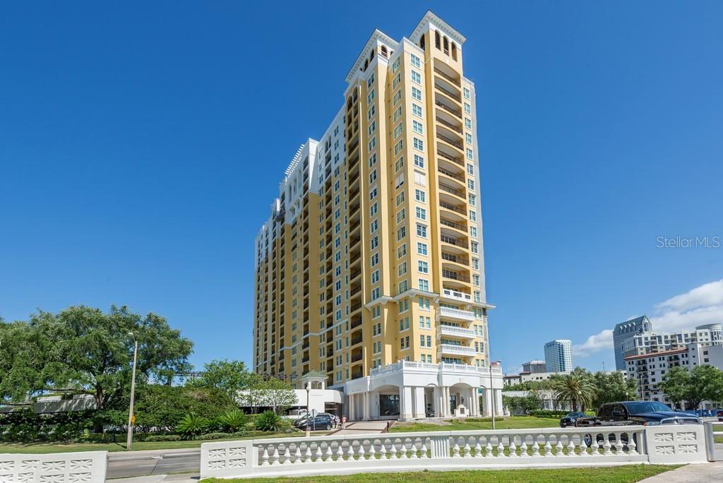 345 BAYSHORE A CONDO - Residential Lease