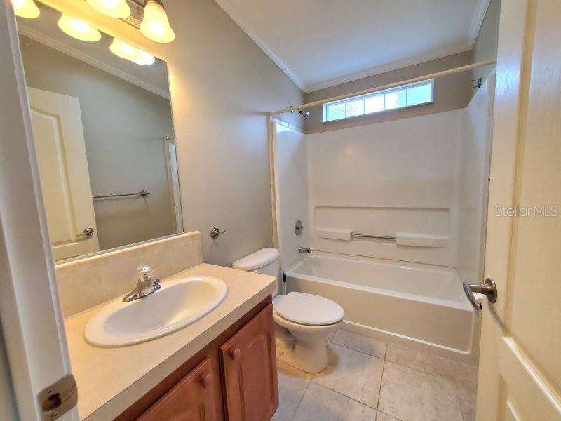 WINDMILL VILLAGE - Residential Lease