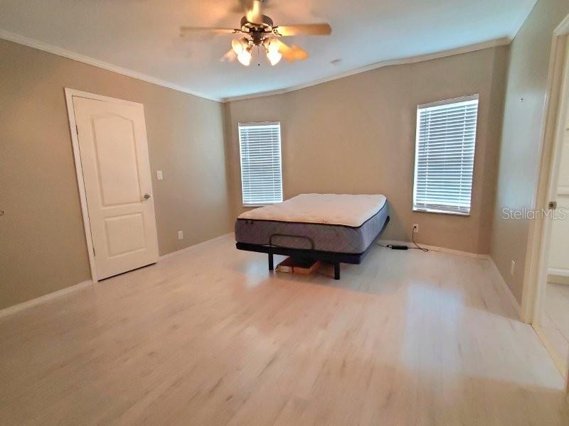 WINDMILL VILLAGE - Residential Lease