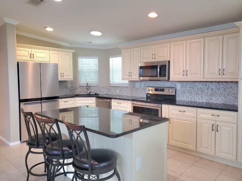 WINDMILL VILLAGE - Residential Lease