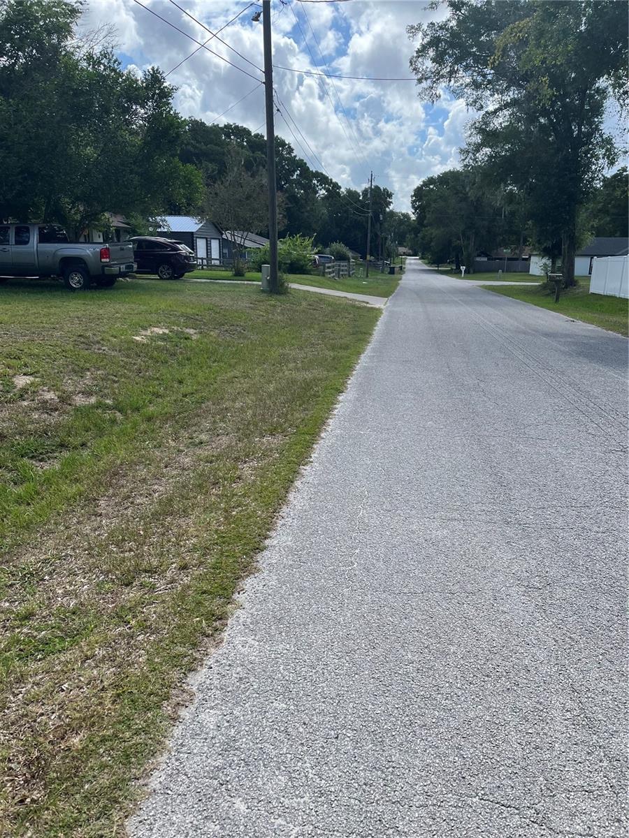 OCALA PARK ESTATE - Land