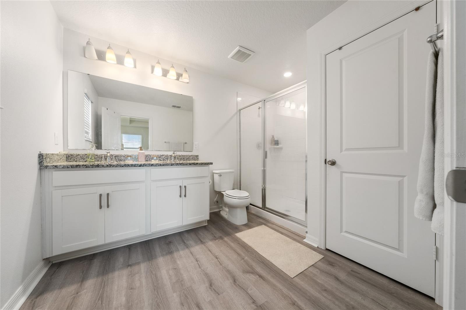 HICKORY RANCH - Residential