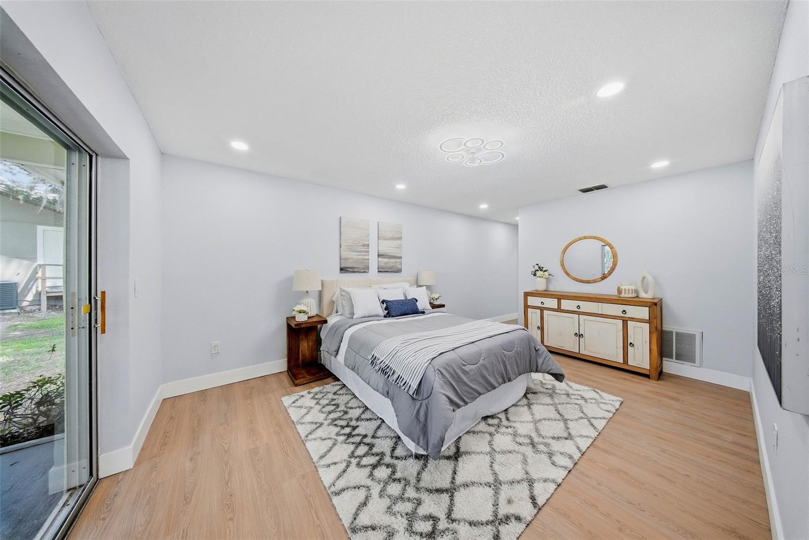 GULF HARBORS WOODLANDS - Residential