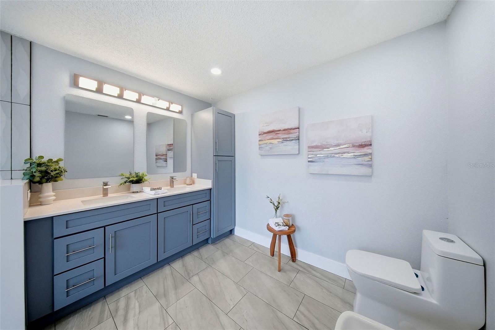 GULF HARBORS WOODLANDS - Residential
