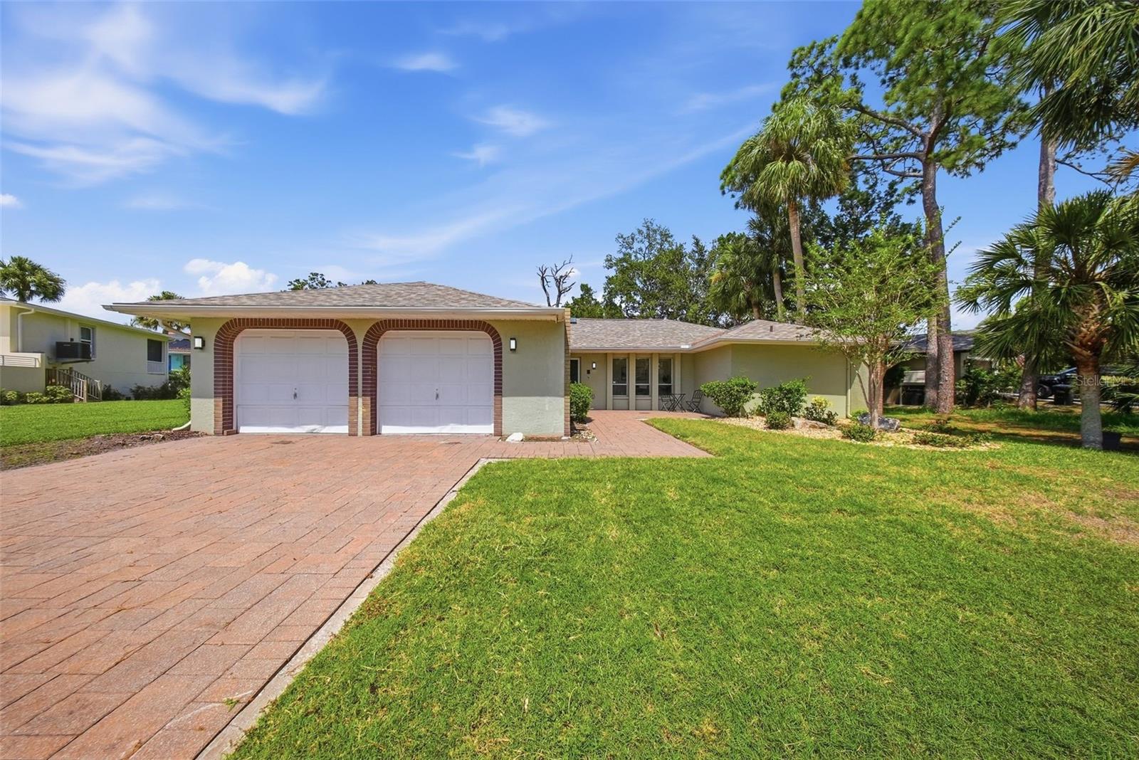 GULF HARBORS WOODLANDS - Residential