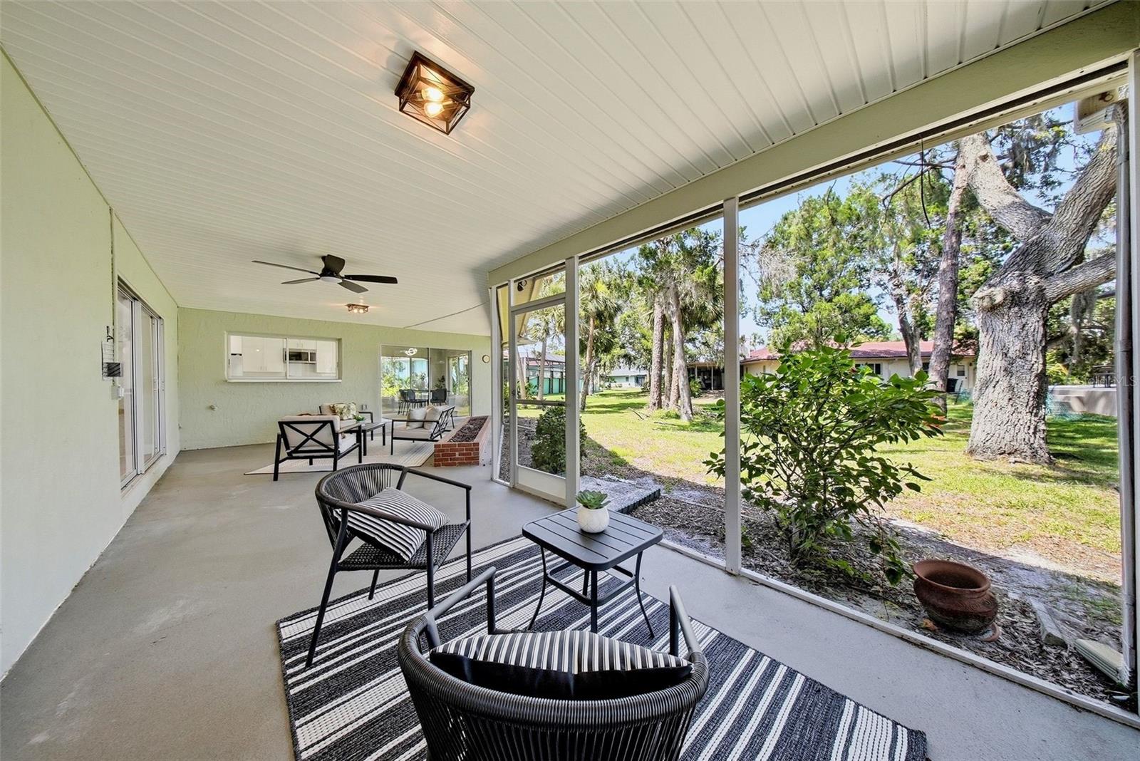 GULF HARBORS WOODLANDS - Residential
