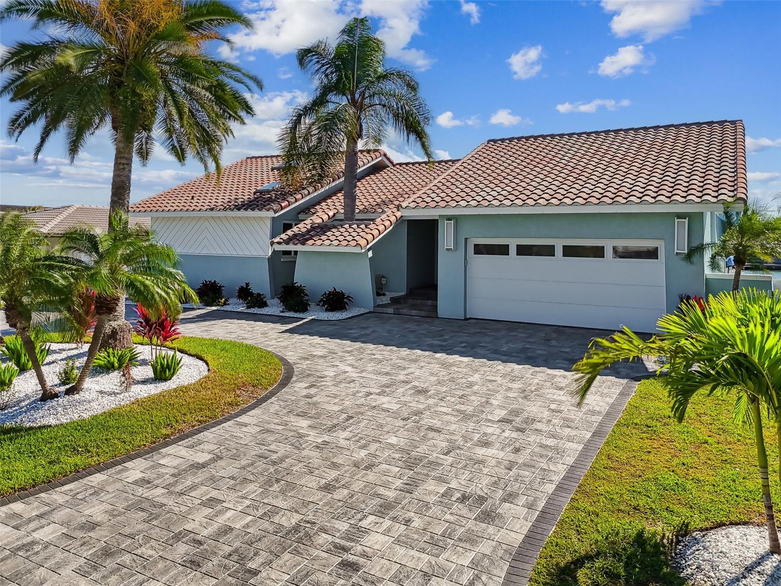 BELLE ISLE - Residential