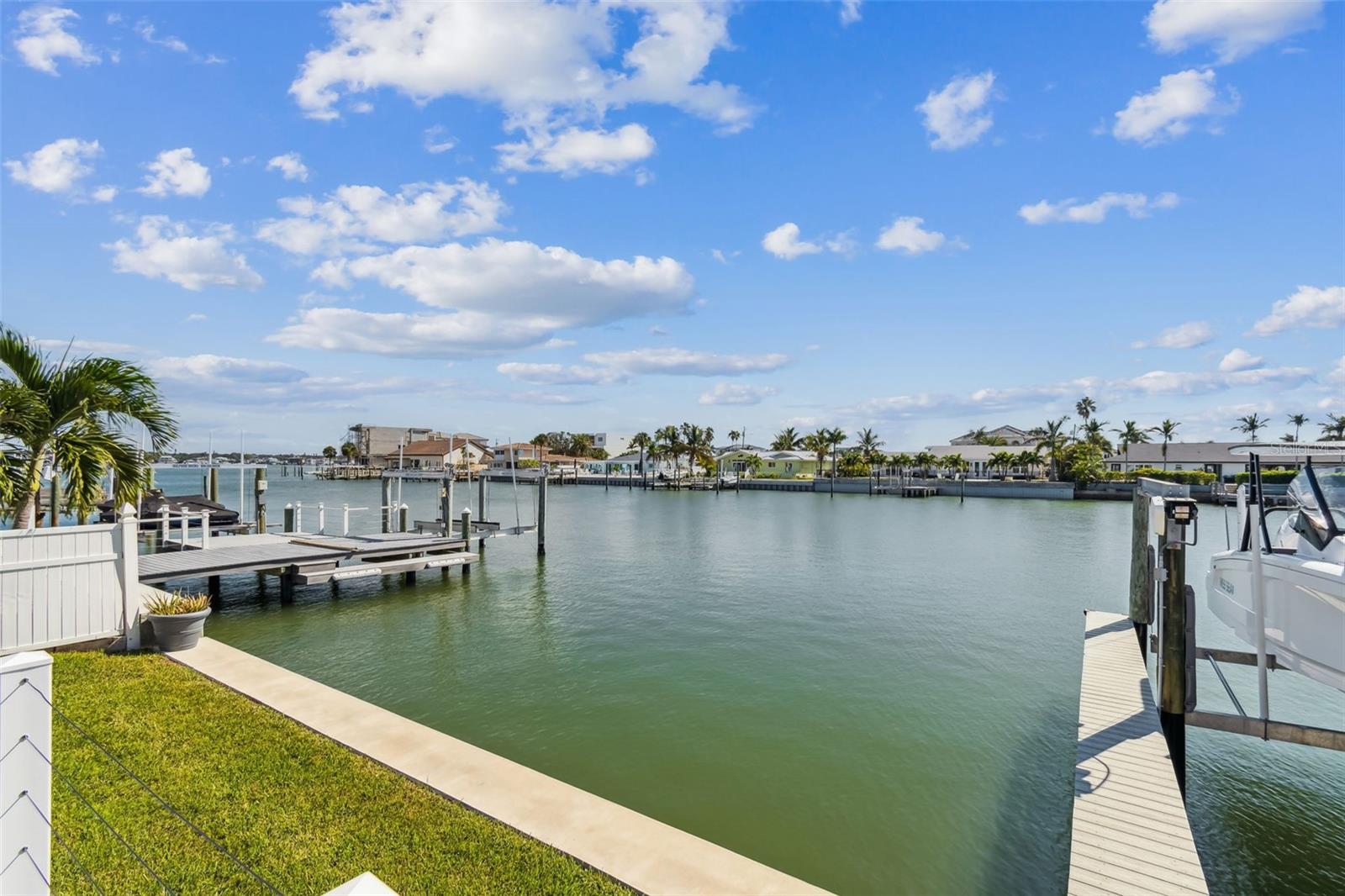 BELLE ISLE - Residential