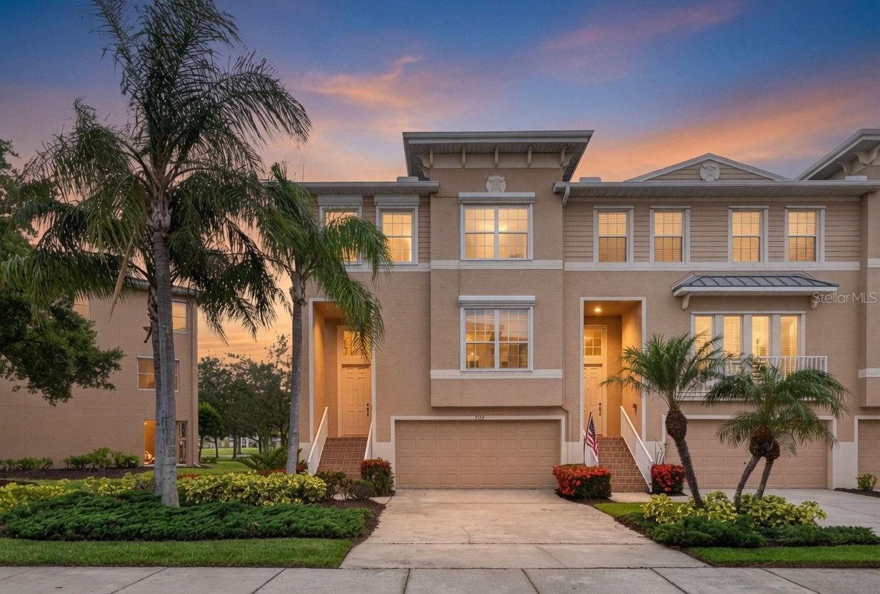 SEMINOLE ISLE TWNHMS - Residential