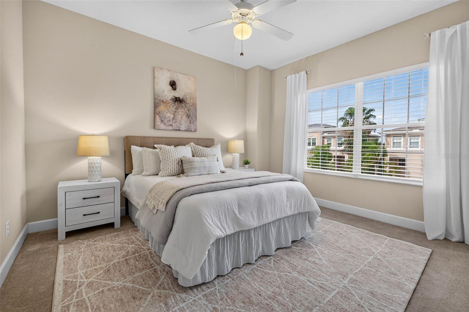 SEMINOLE ISLE TWNHMS - Residential