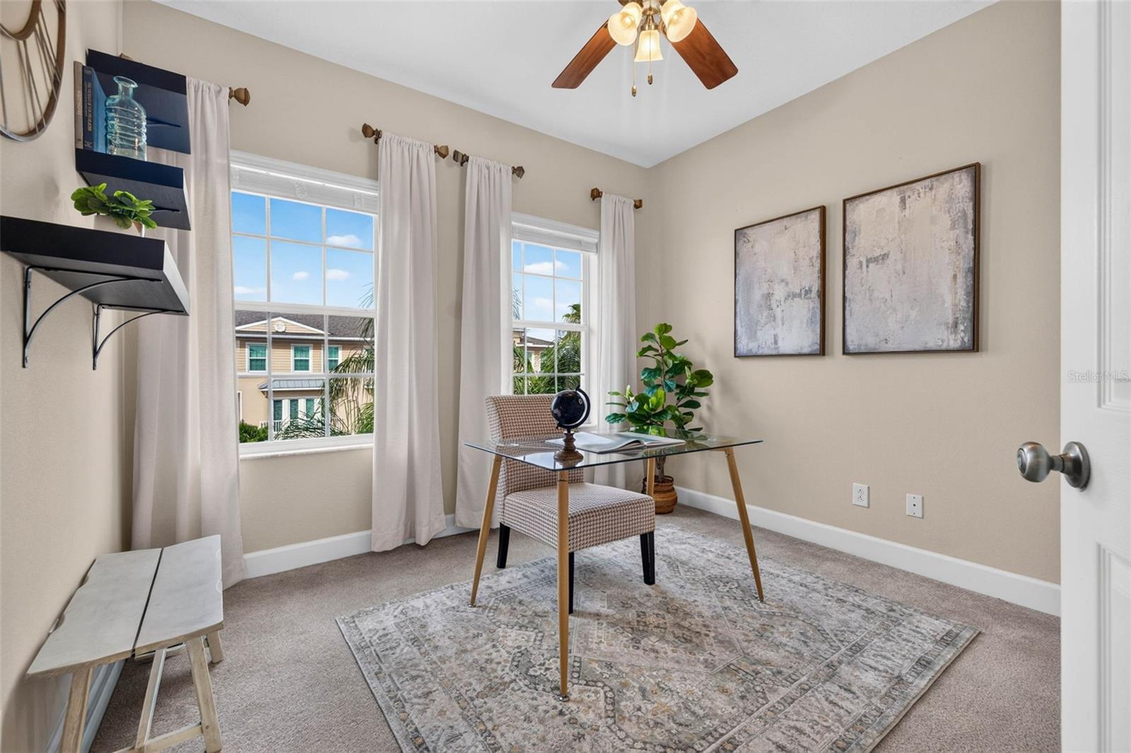 SEMINOLE ISLE TWNHMS - Residential