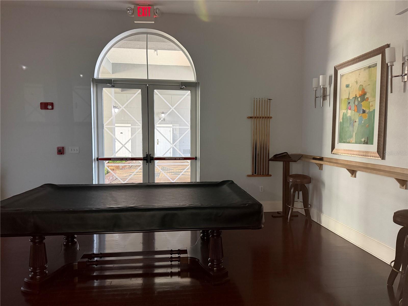 PARKCREST HARBOUR ISLAND CONDO - Residential