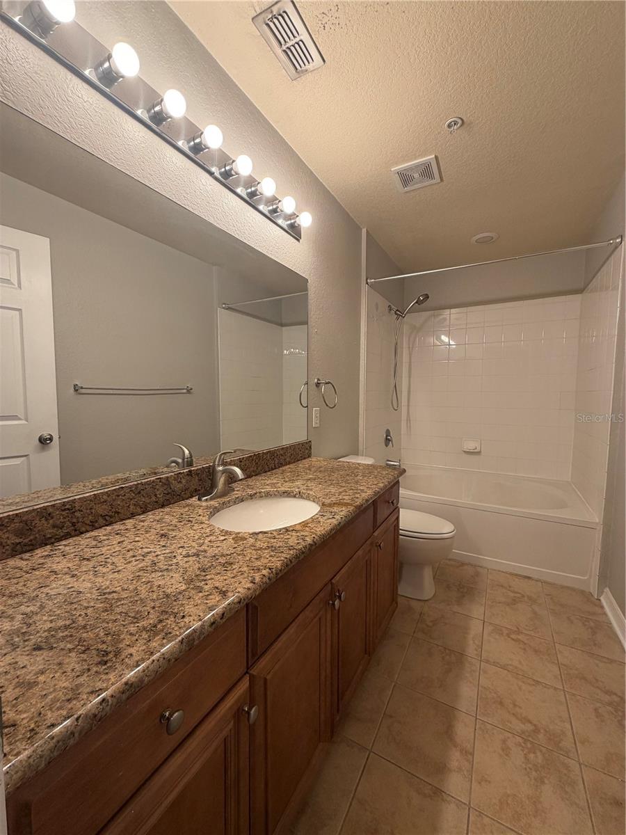 PARKCREST HARBOUR ISLAND CONDO - Residential