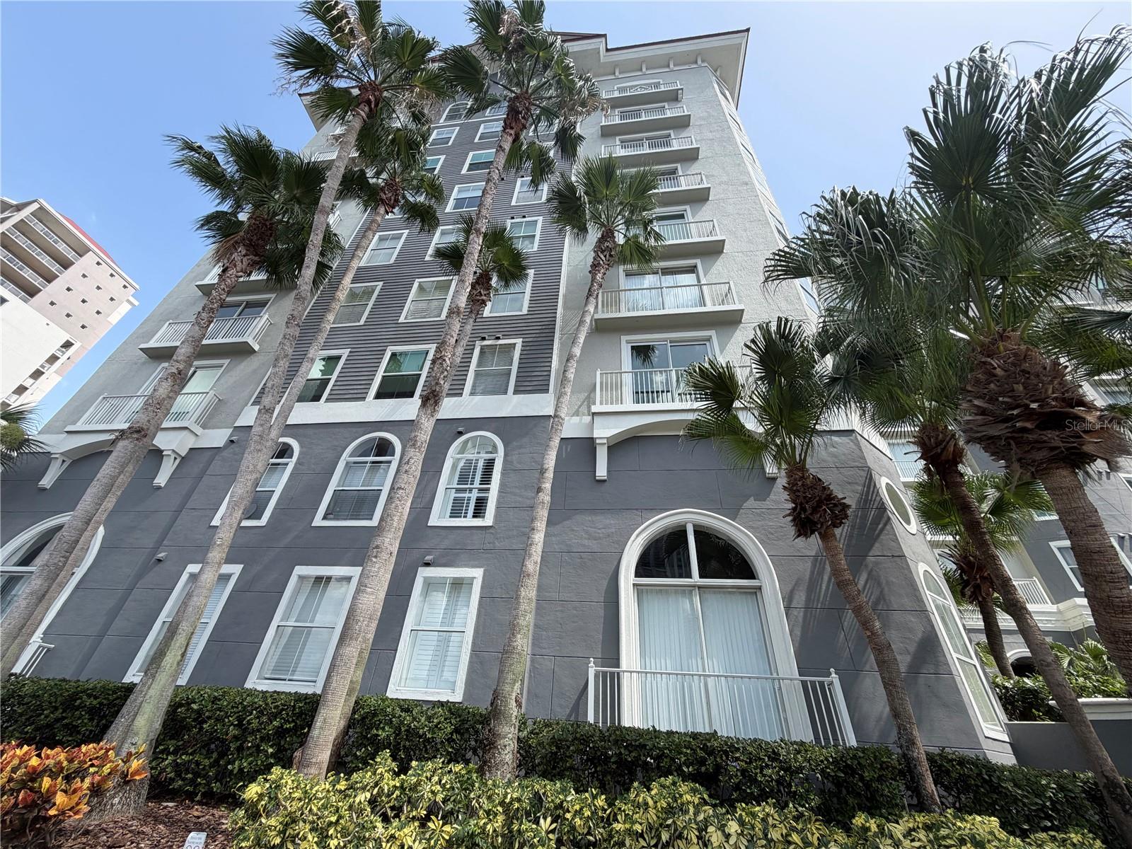 PARKCREST HARBOUR ISLAND CONDO - Residential