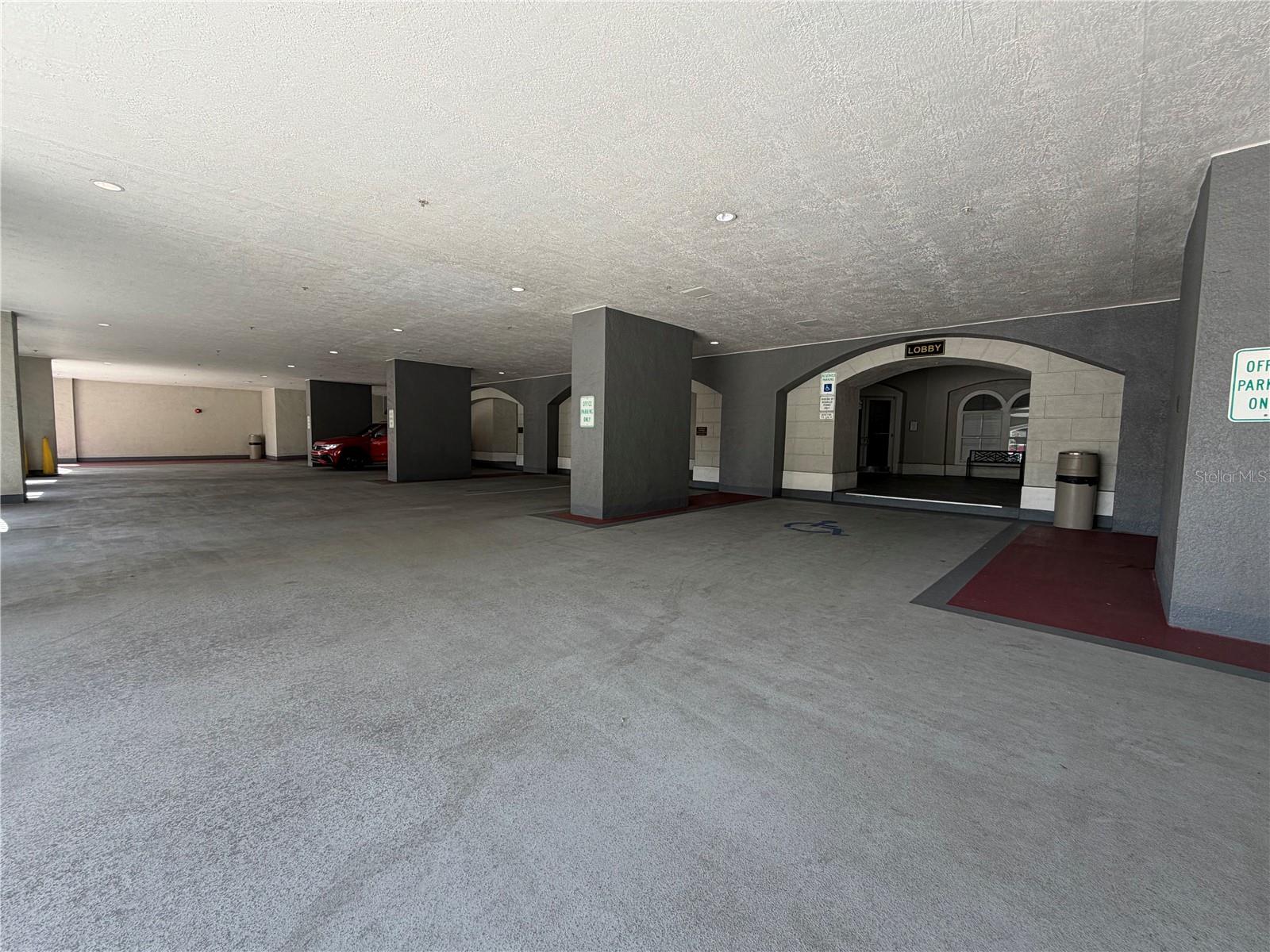 PARKCREST HARBOUR ISLAND CONDO - Residential