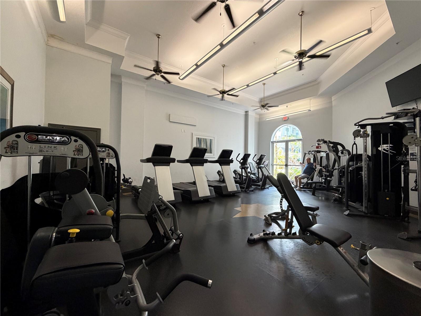 PARKCREST HARBOUR ISLAND CONDO - Residential