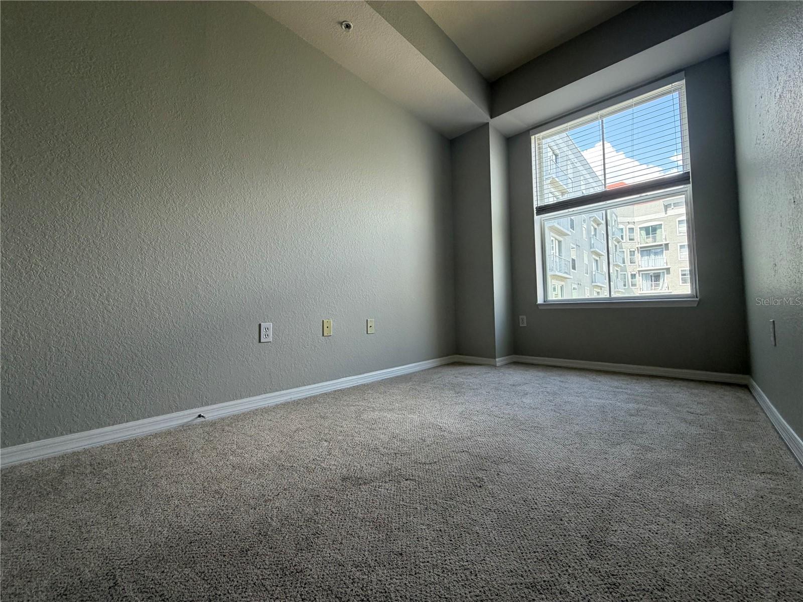 PARKCREST HARBOUR ISLAND CONDO - Residential