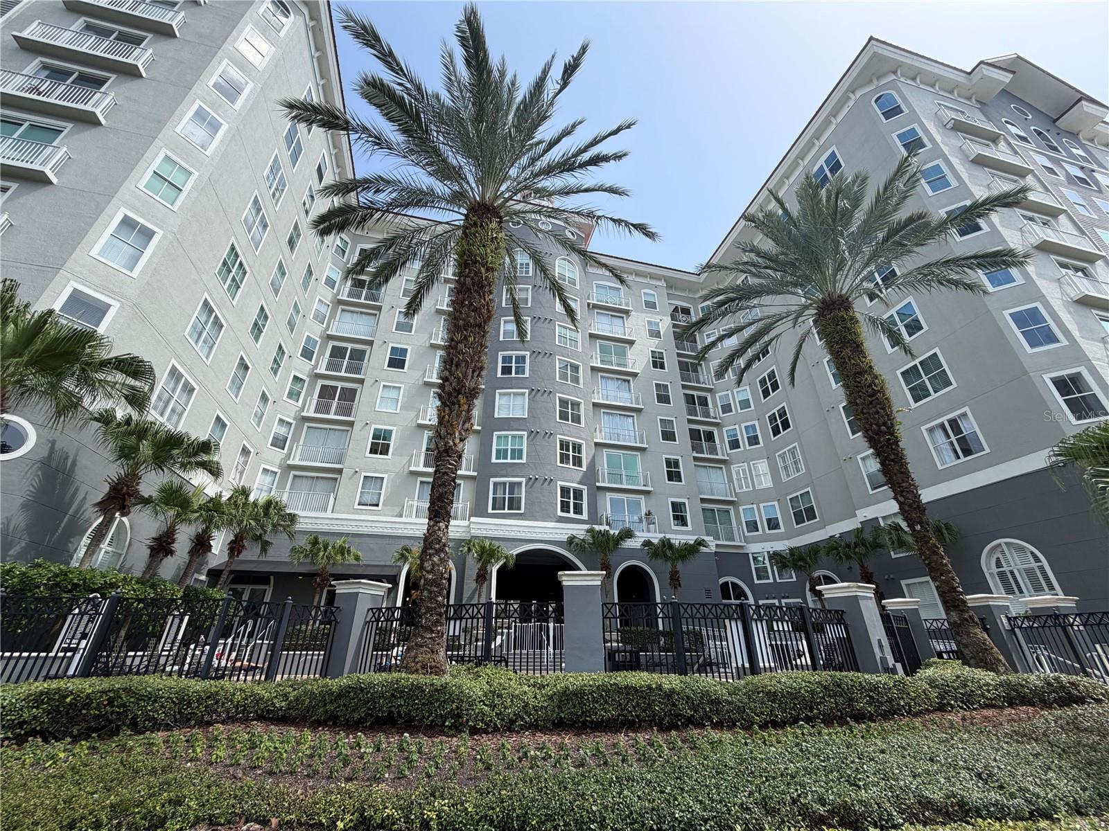 PARKCREST HARBOUR ISLAND CONDO - Residential