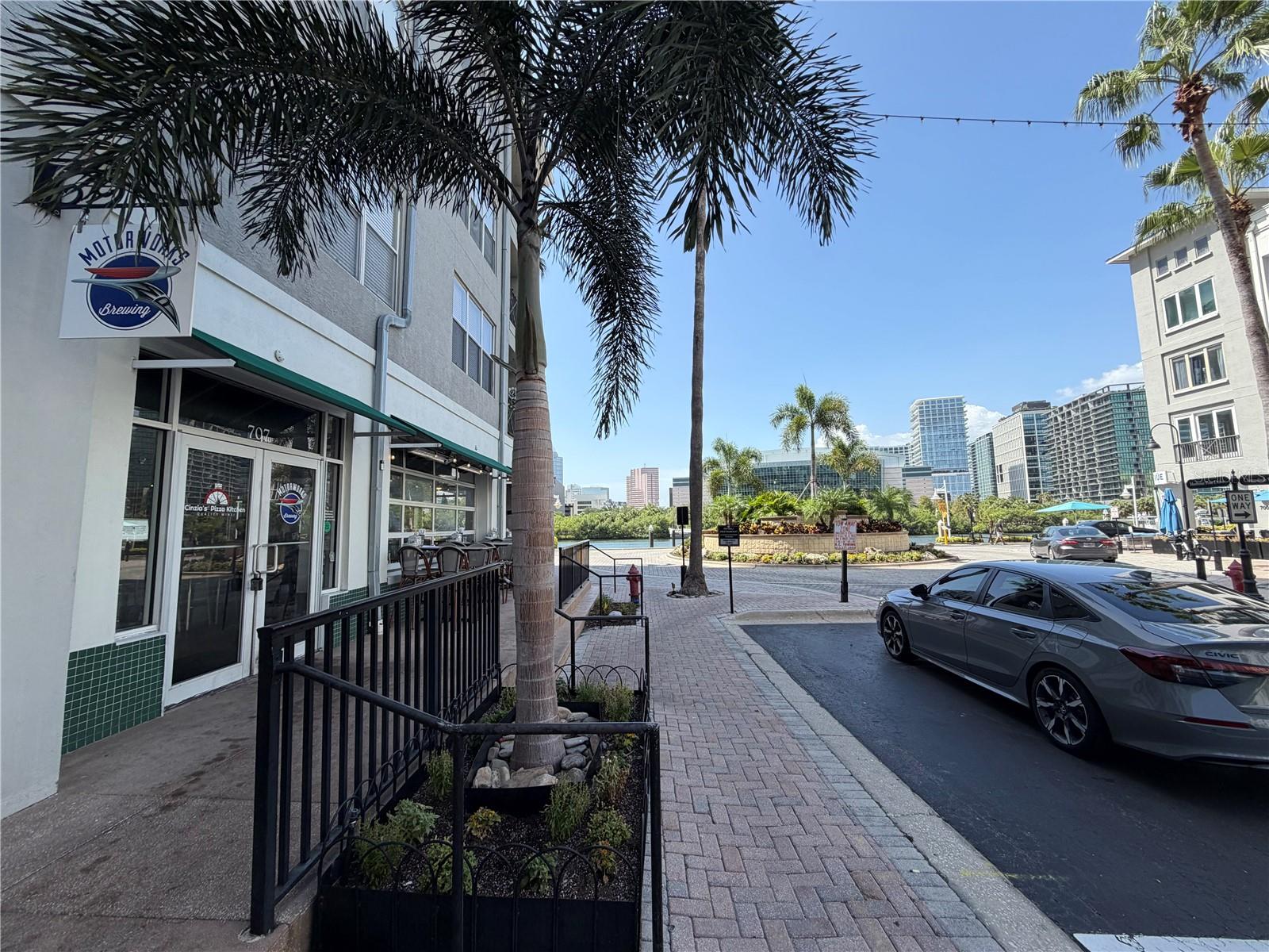 PARKCREST HARBOUR ISLAND CONDO - Residential
