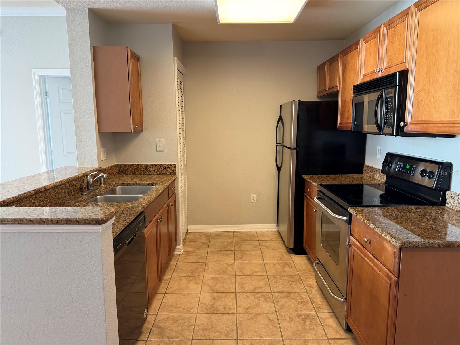 PARKCREST HARBOUR ISLAND CONDO - Residential