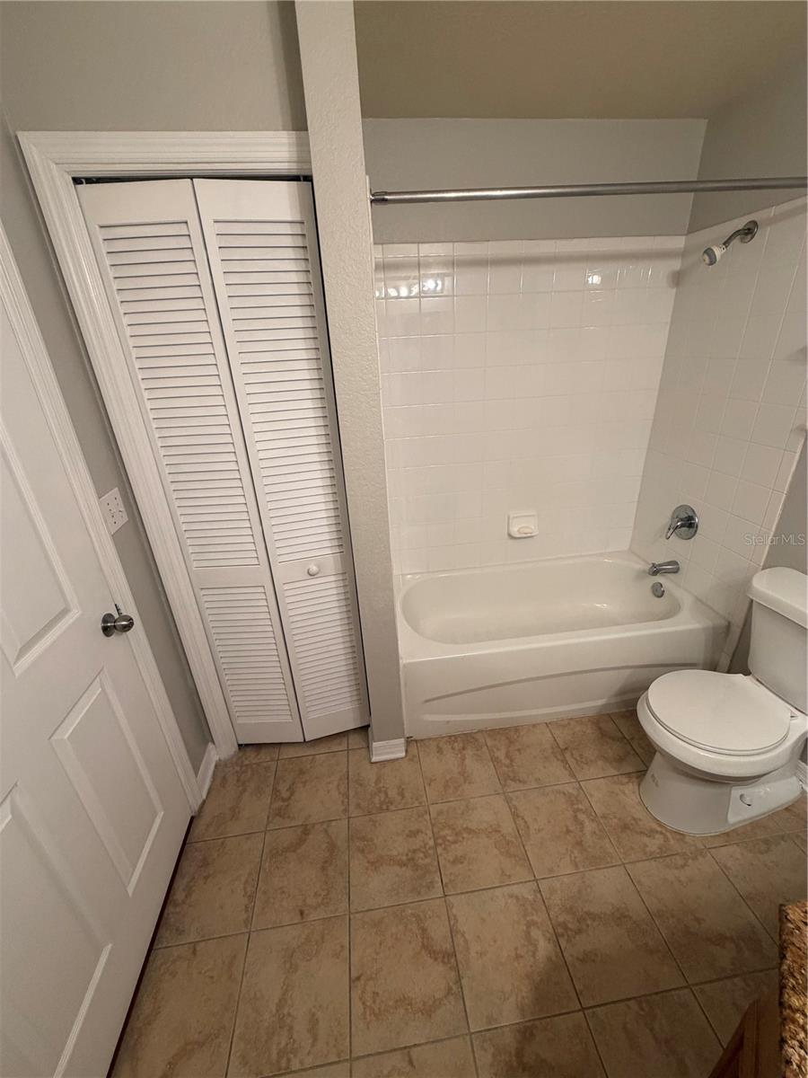 PARKCREST HARBOUR ISLAND CONDO - Residential